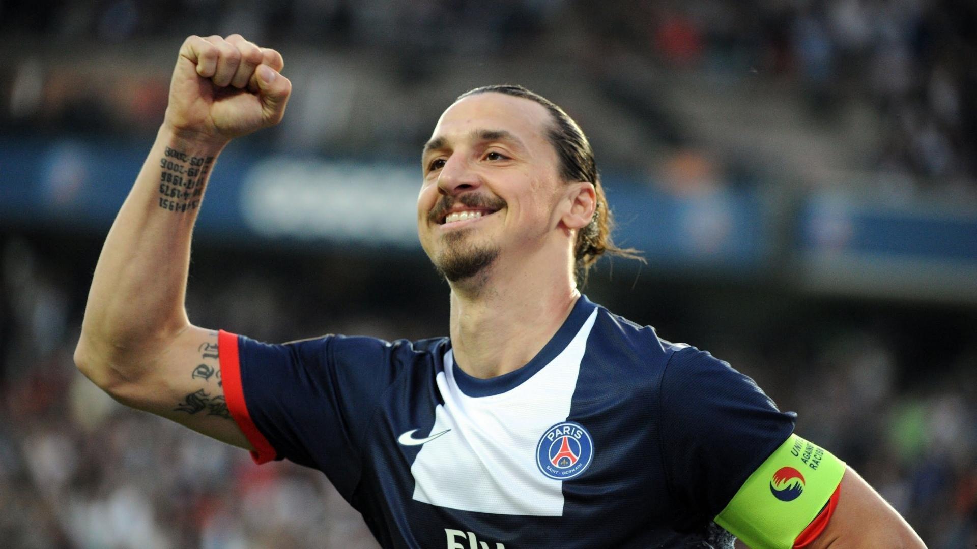 至臻纯享！抽象德比演绎绿茵艺术 皇马力克巴萨 姆巴佩一剑封喉 赛后争议引风波