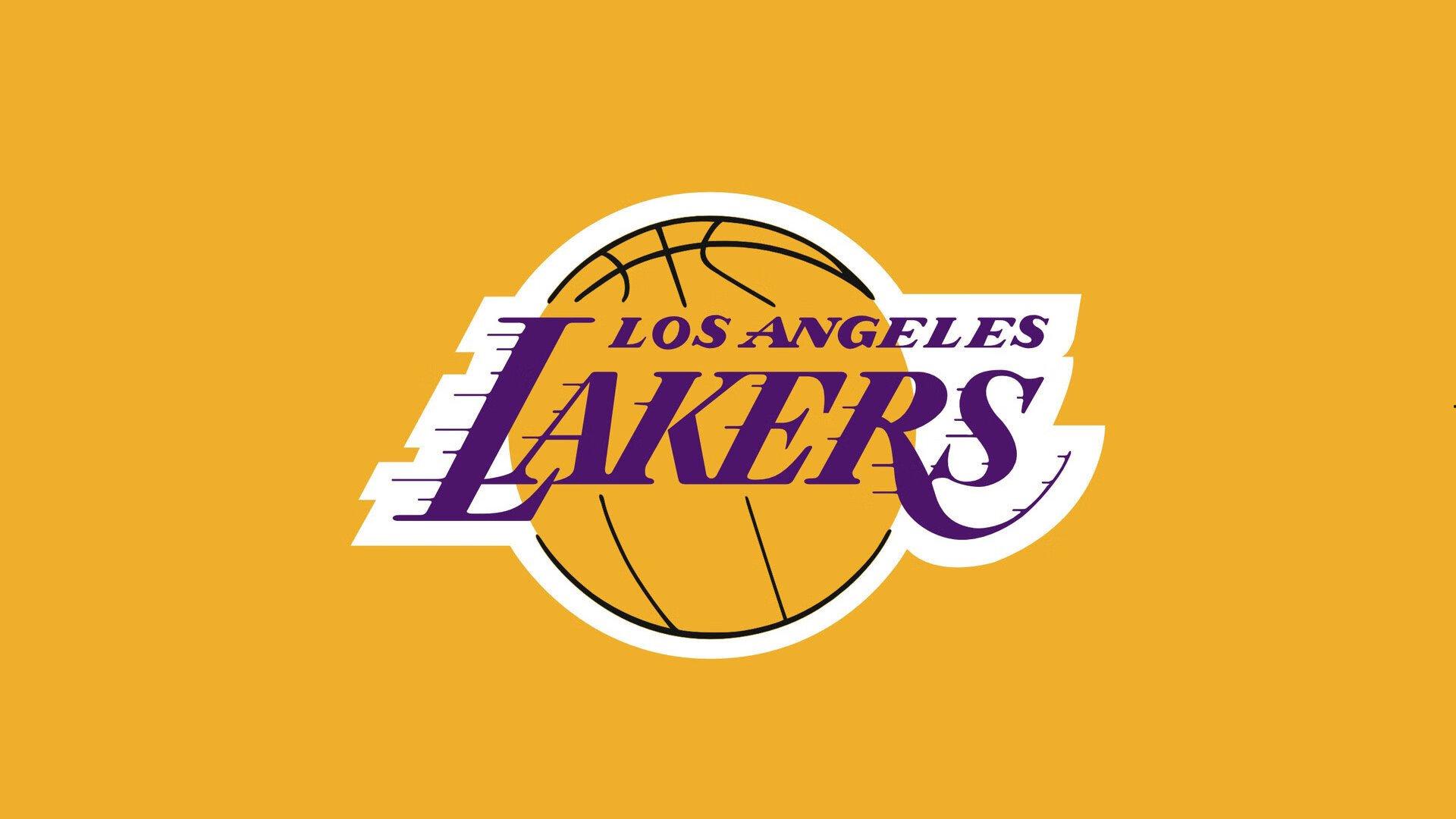 莱昂尼接受膝盖手术成功，社交媒体报平安誓言强势回归